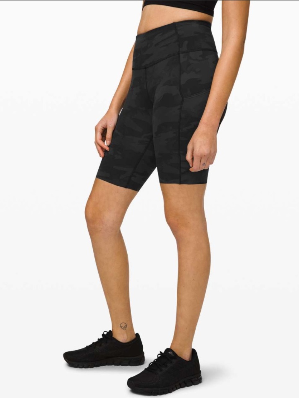 Lululemon Fast and Free Short 10"
